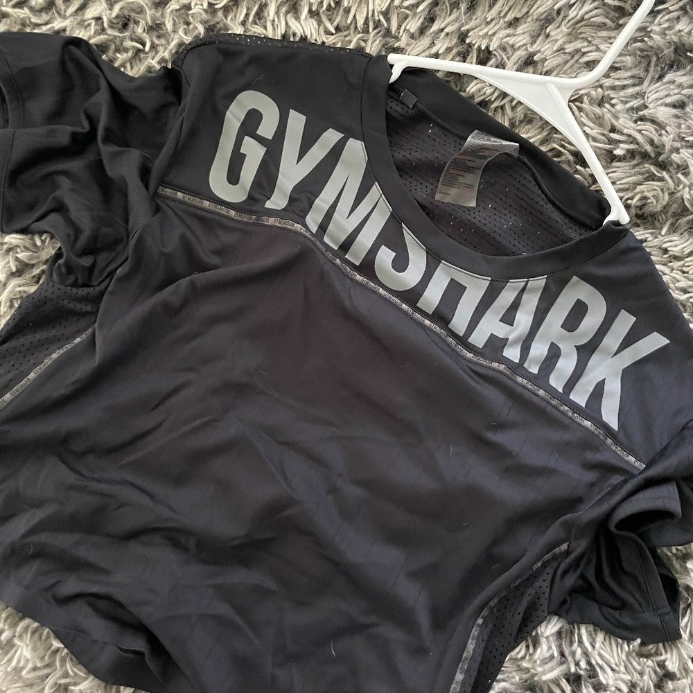 Black Gymshark Jersey